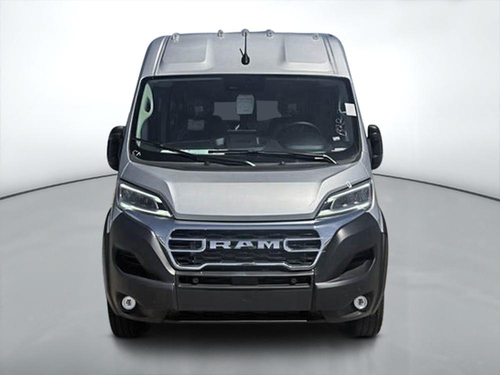 Ram ProMaster fourgon vitré 3500 SLT+ 159 po (22H) 2025 d&rsquo;occasion à vendre - 9