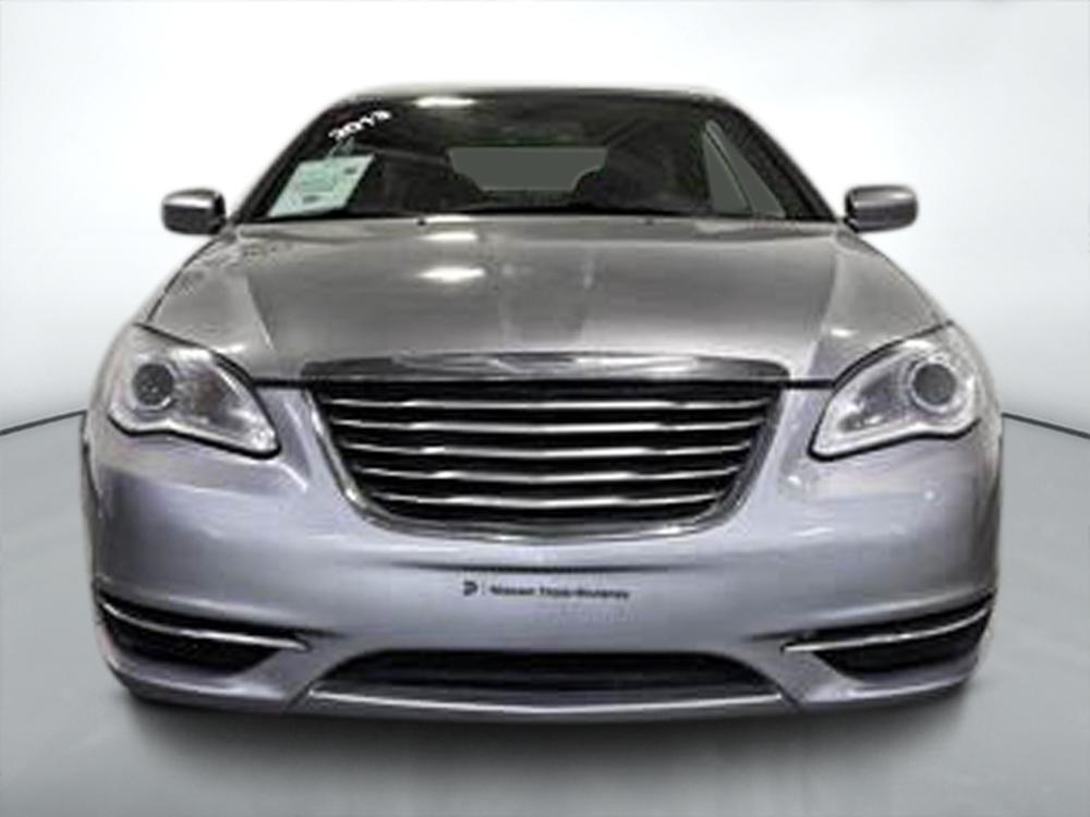 Chrysler 200 Touring convertible 2013 d&rsquo;occasion à vendre - 9