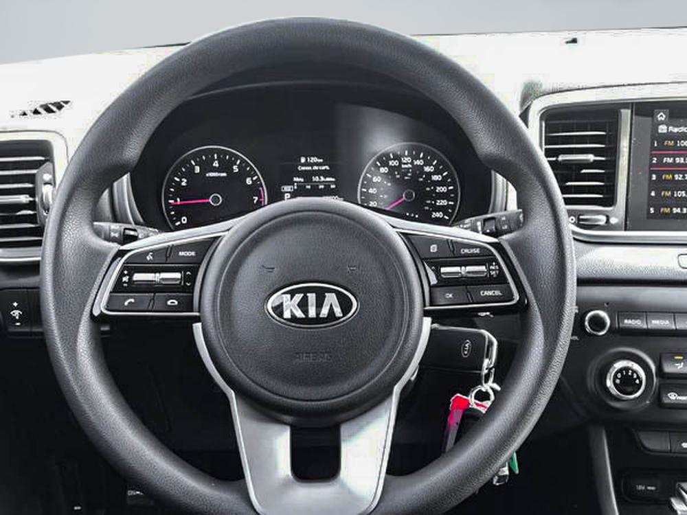 Kia Sportage LX 2021 d&rsquo;occasion à vendre - 19