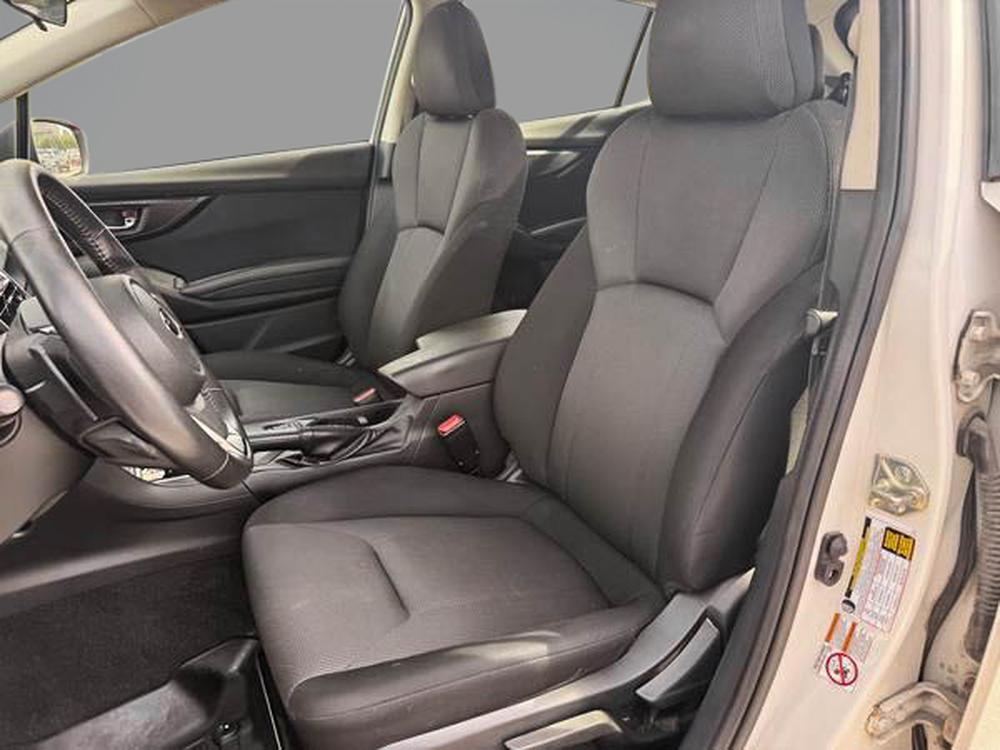 Subaru Impreza 2017 Blanc usage à vendre Subaru Impreza 2017 Blanc usage à vendre