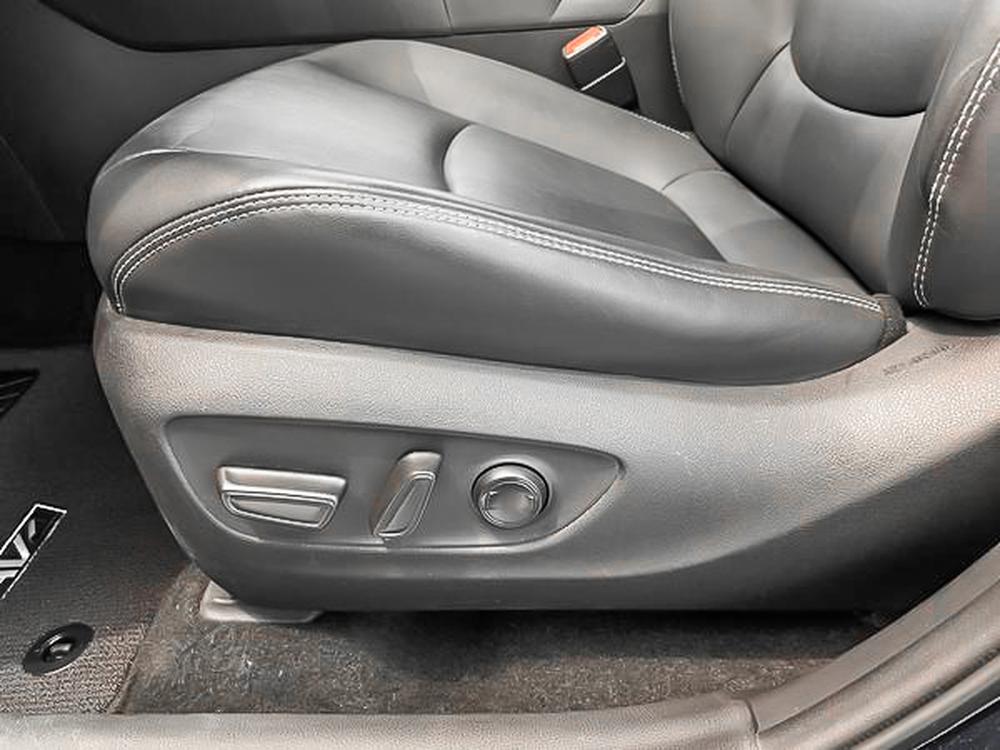 Toyota RAV4 XLE AWD 2021 d&rsquo;occasion à vendre - 14