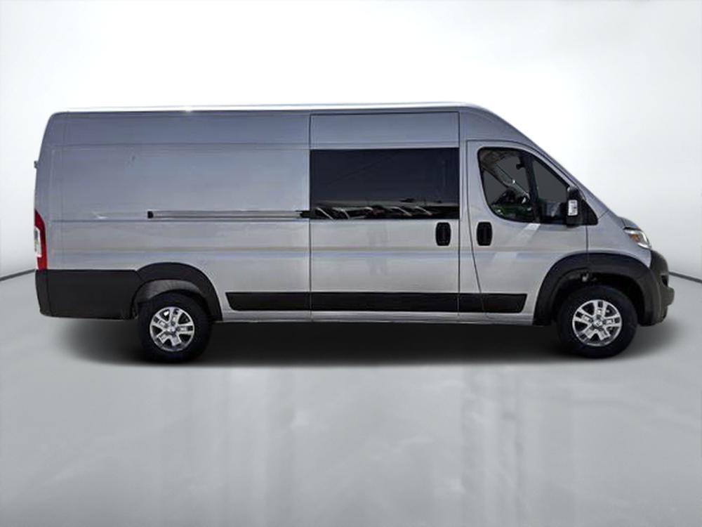 Ram ProMaster fourgonnette utilitaire SLT + 3500 159 po (22H) 2025 d&rsquo;occasion à vendre - 2
