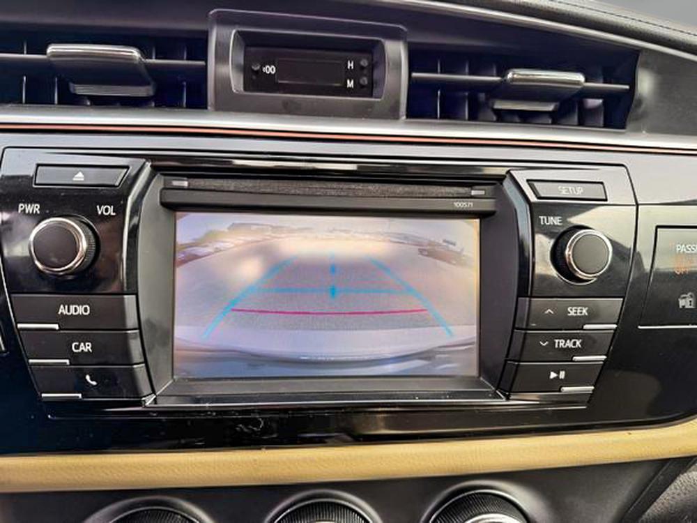 Toyota Corolla CE 2016 d&rsquo;occasion à vendre - 26