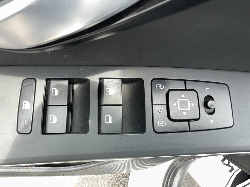 Kia Niro hybride rechargeable EX 2023 d&rsquo;occasion à vendre - 11