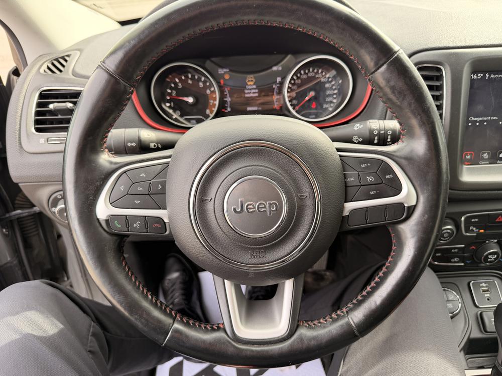 Jeep Compass TRAILHAWK AWD 2020 d&rsquo;occasion à vendre - 21