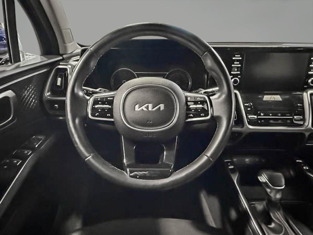 Kia Sorento LX PREMIUM AWD 2023 d&rsquo;occasion à vendre - 17