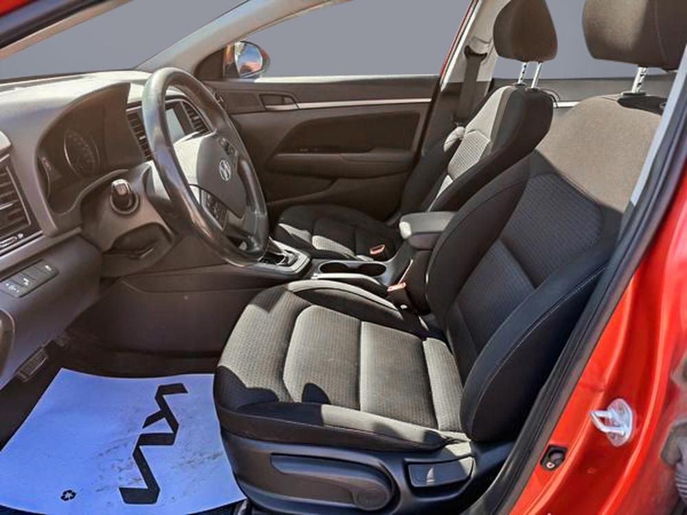 Hyundai Elantra GLS 2017 d&rsquo;occasion à vendre - 14