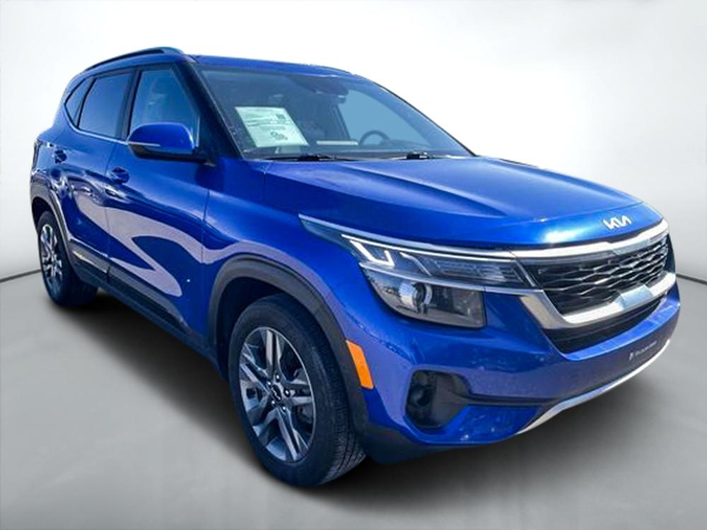 Kia Seltos EX