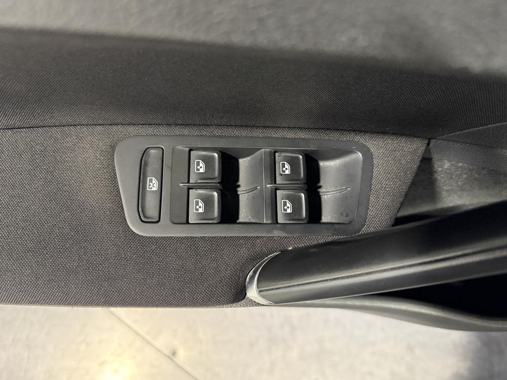 Volkswagen Golf SportWagen COMFORTLINE 2019 d&rsquo;occasion à vendre - 14