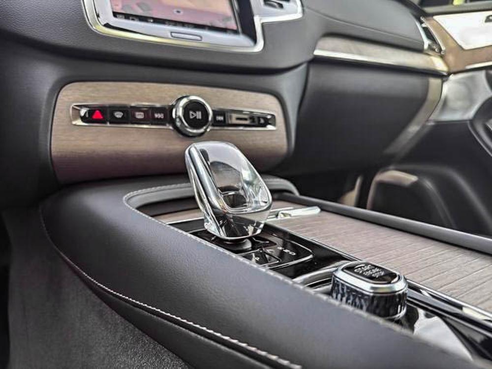 Volvo XC90 B6 ULTIMATE // DARK THEME 2023 d&rsquo;occasion à vendre - 14