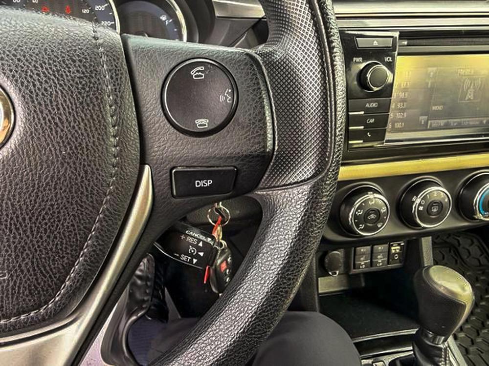 Toyota Corolla CE 2016 d&rsquo;occasion à vendre - 22