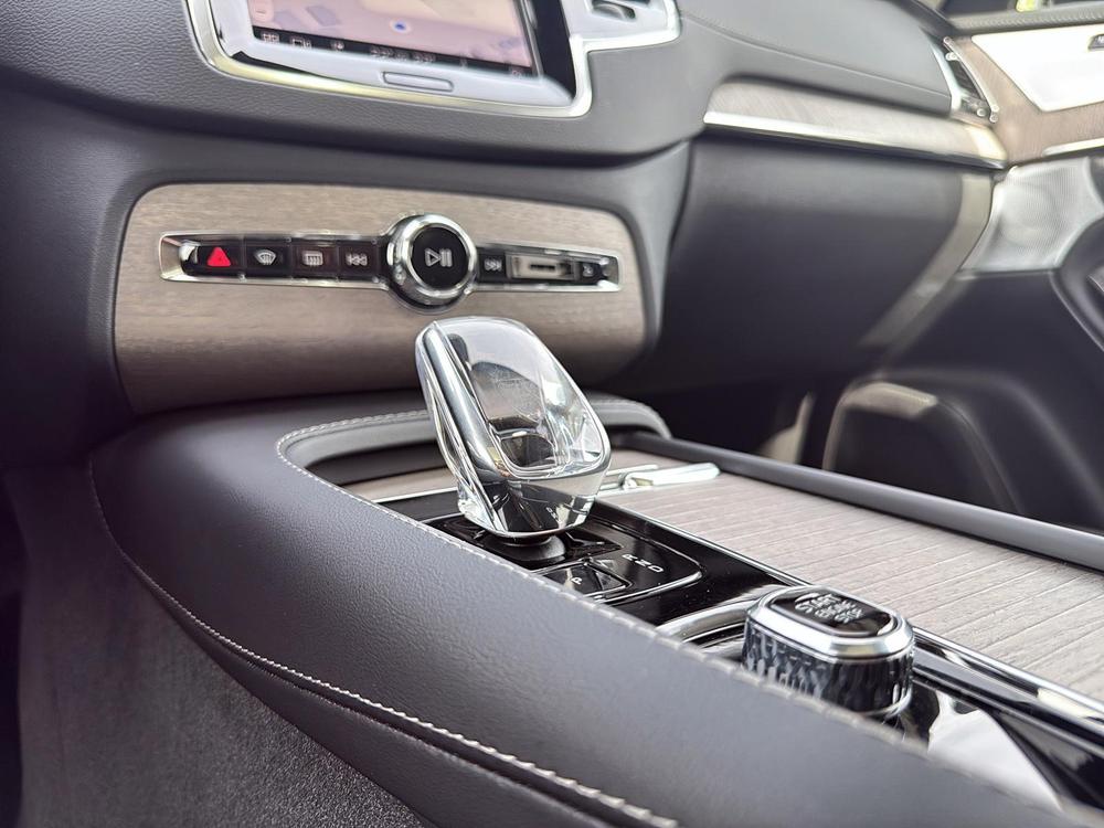 Volvo XC90 B6 ULTIMATE // DARK THEME 2023 d&rsquo;occasion à vendre - 14