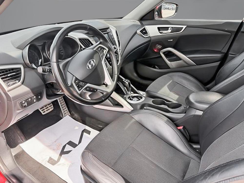 Hyundai Veloster BASE 2013 d&rsquo;occasion à vendre - 21
