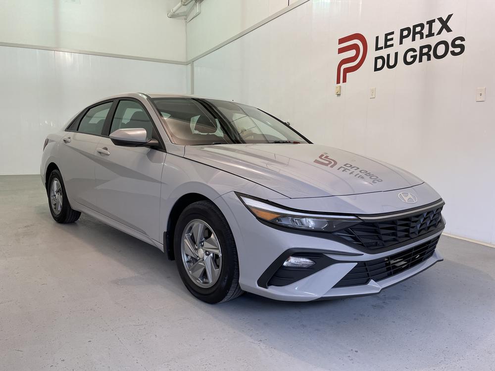 Hyundai Elantra Essential