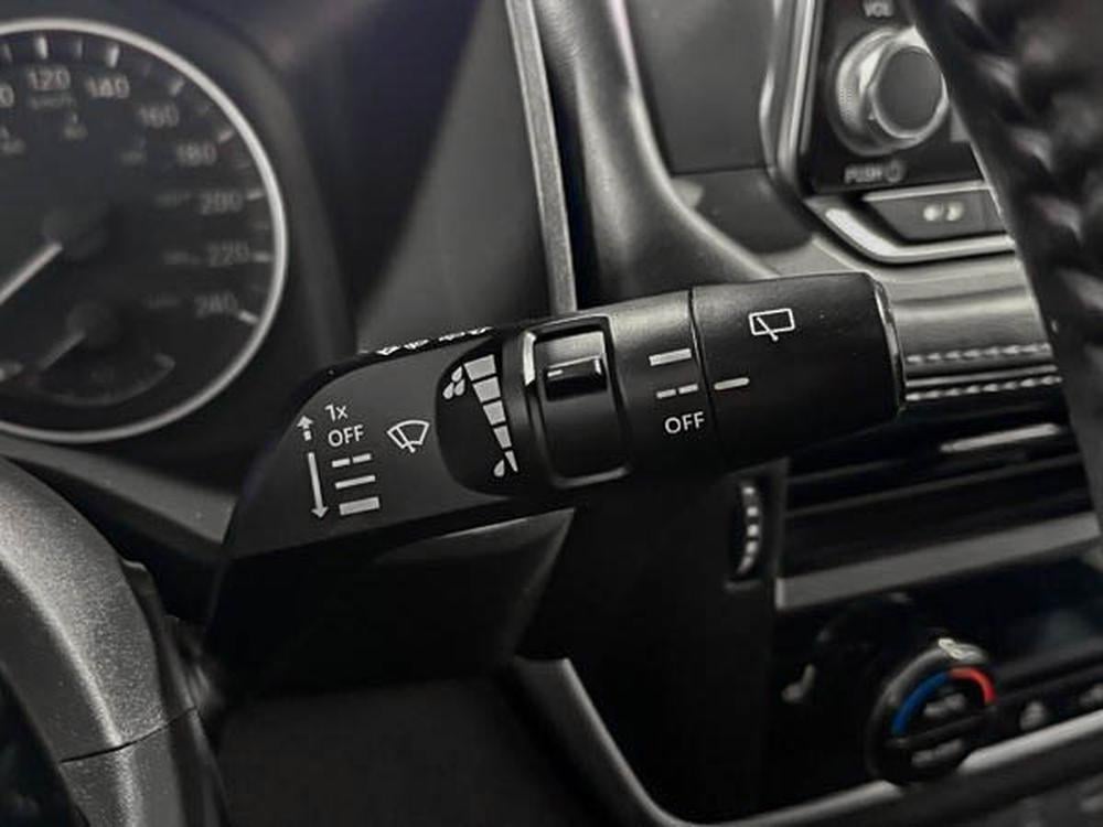 Nissan Rogue 2021 Blanc usage à vendre Nissan Rogue 2021 Blanc usage à vendre