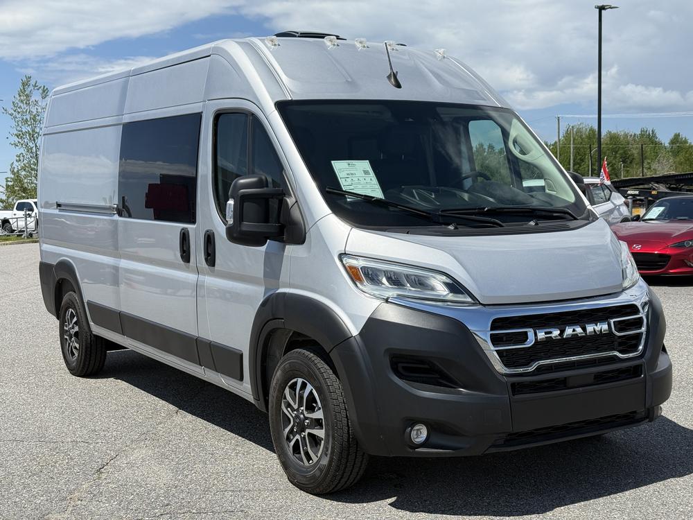 Ram ProMaster fourgonnette utilitaire 2025  usage à vendre