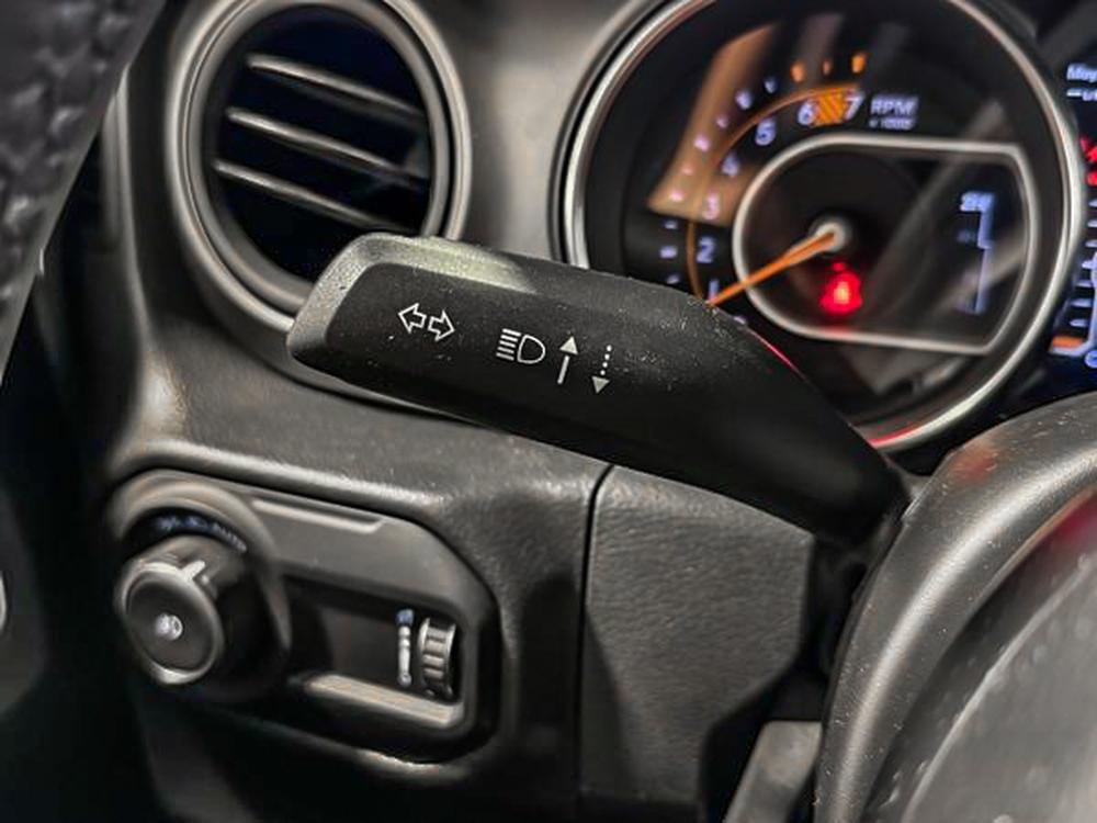Jeep Wrangler SPORT 2023 d&rsquo;occasion à vendre - 19