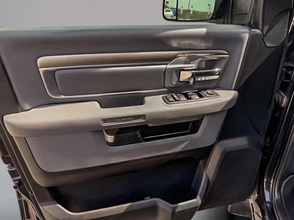Ram 1500 OUTDOORSMAN 2017 d&rsquo;occasion à vendre - 14