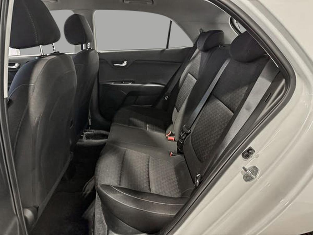 Kia Rio 5 portes LX+ 2022 d&rsquo;occasion à vendre - 29