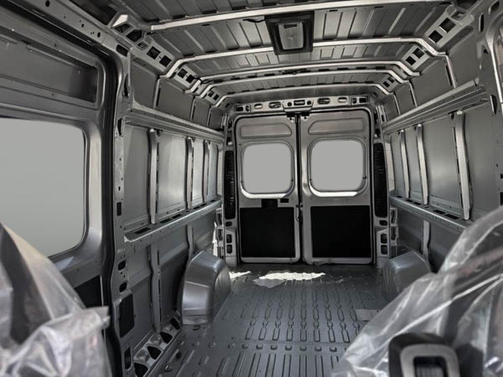 Ram ProMaster fourgonnette utilitaire SLT + 3500 159 po (22H) 2025 d&rsquo;occasion à vendre - 11