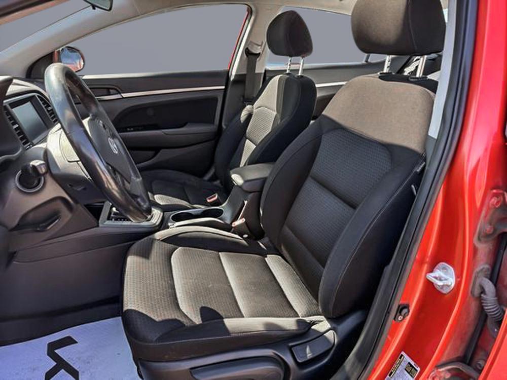 Hyundai Elantra GLS 2017 d&rsquo;occasion à vendre - 16