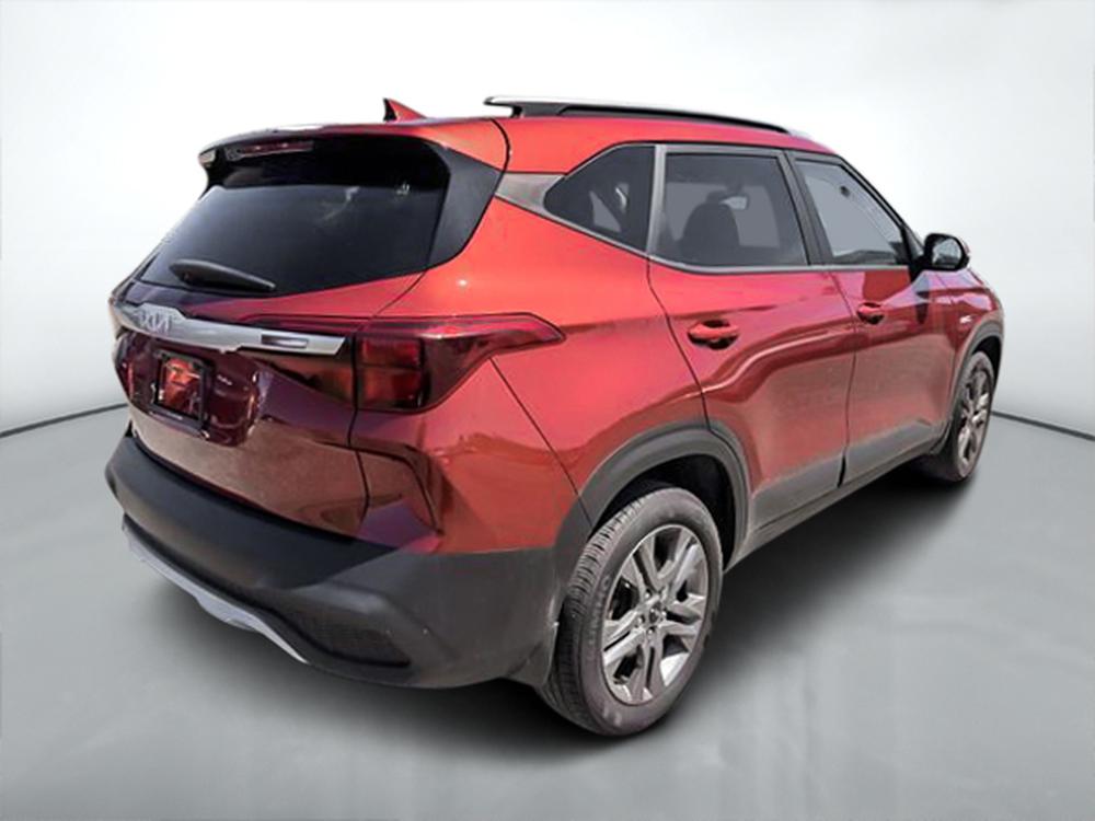 Kia Seltos 2023 Orange usage à vendre Kia Seltos 2023 Orange usage à vendre
