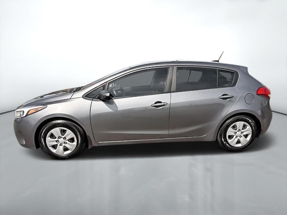 Kia 5 portes Forte LX+ 2017 d&rsquo;occasion à vendre - 4