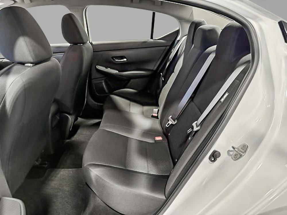 Nissan Sentra S 2023 d&rsquo;occasion à vendre - 31