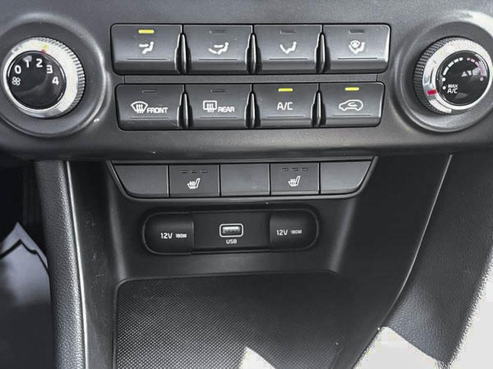 Kia Sportage LX 2021 d&rsquo;occasion à vendre - 22