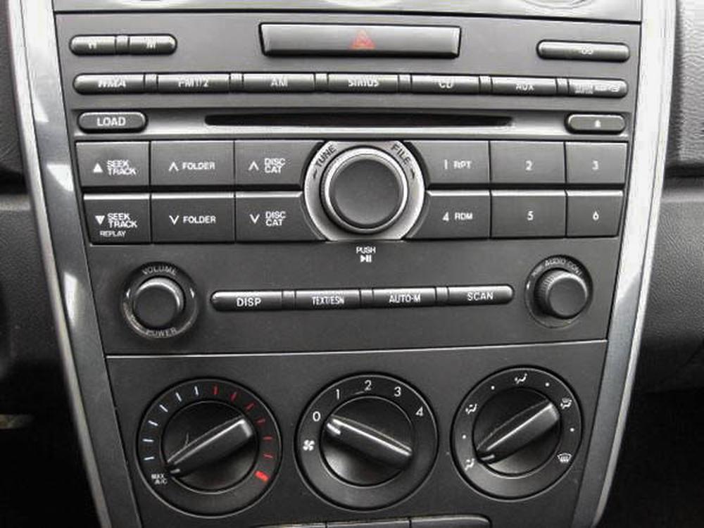 Mazda CX-7 GS 2011 d&rsquo;occasion à vendre - 19