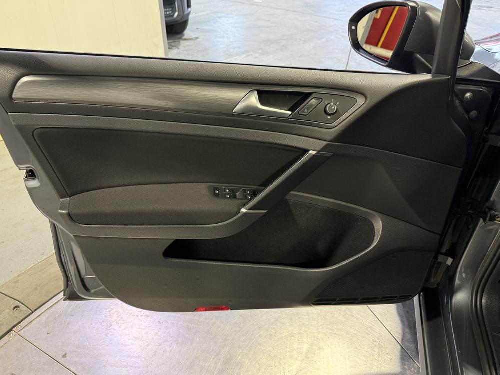 Volkswagen Golf SportWagen COMFORTLINE 2019 d&rsquo;occasion à vendre - 13