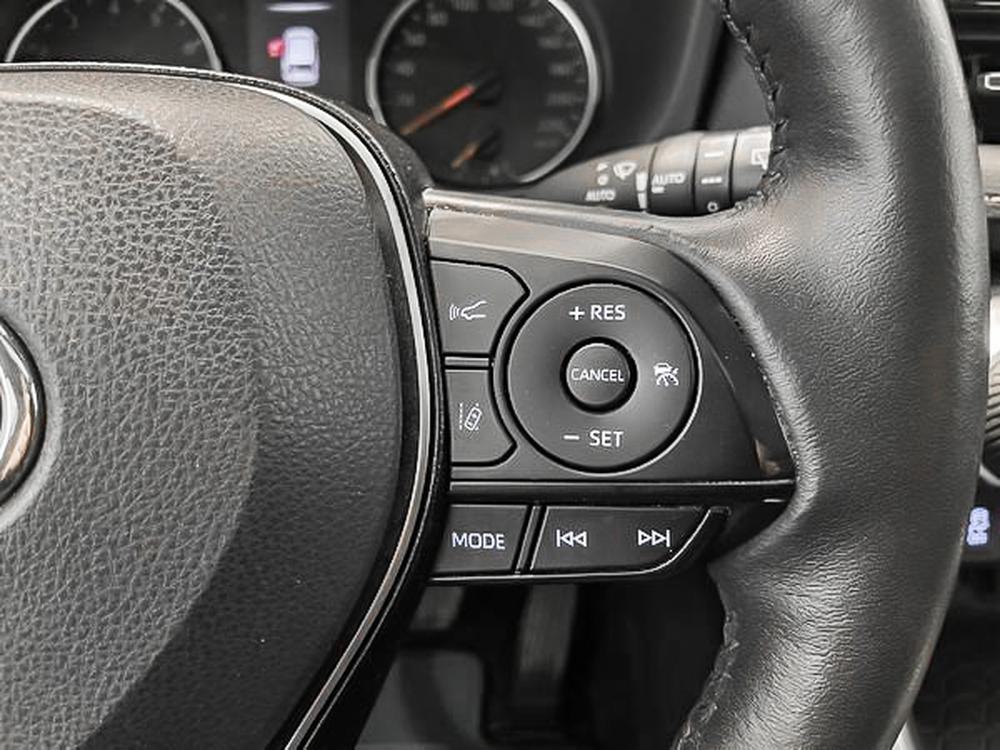 Toyota RAV4 XLE AWD 2021 d&rsquo;occasion à vendre - 19