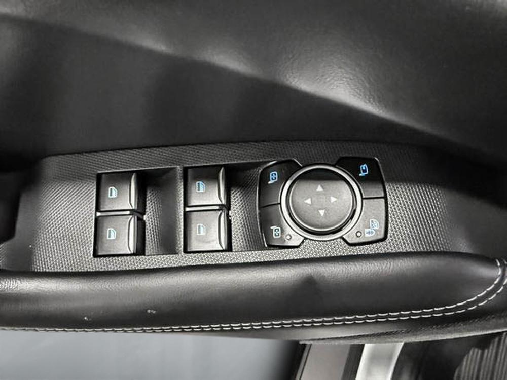 Ford Mustang Mach-E PREMIUM 2021 d&rsquo;occasion à vendre - 16