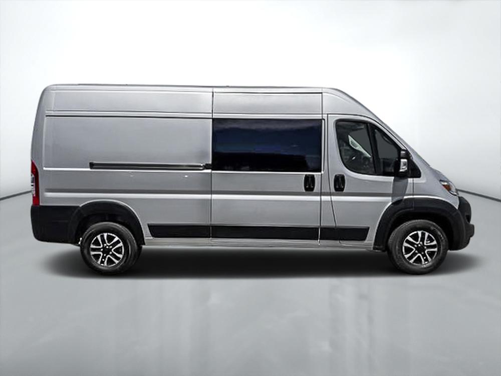 Ram ProMaster fourgonnette utilitaire 2500 SLT 159po VR 2025 d&rsquo;occasion à vendre - 2