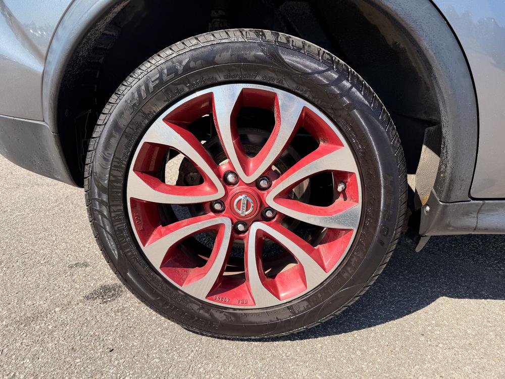 Nissan JUKE 2016 Gris usage à vendre Nissan JUKE 2016 Gris usage à vendre