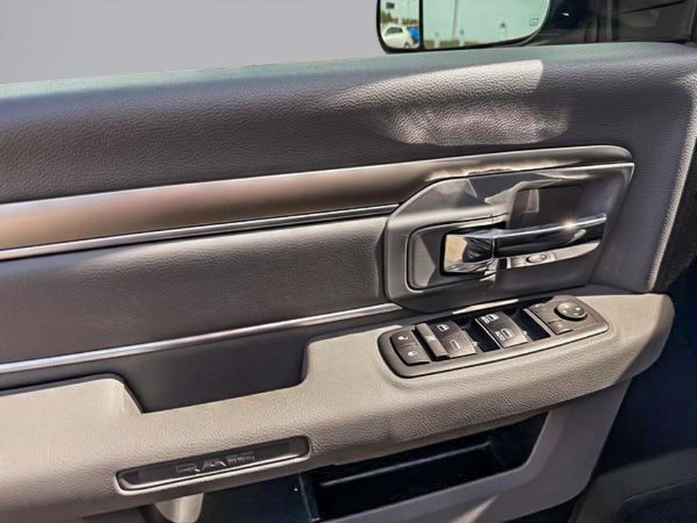 Ram 1500 OUTDOORSMAN 2017 d&rsquo;occasion à vendre - 13