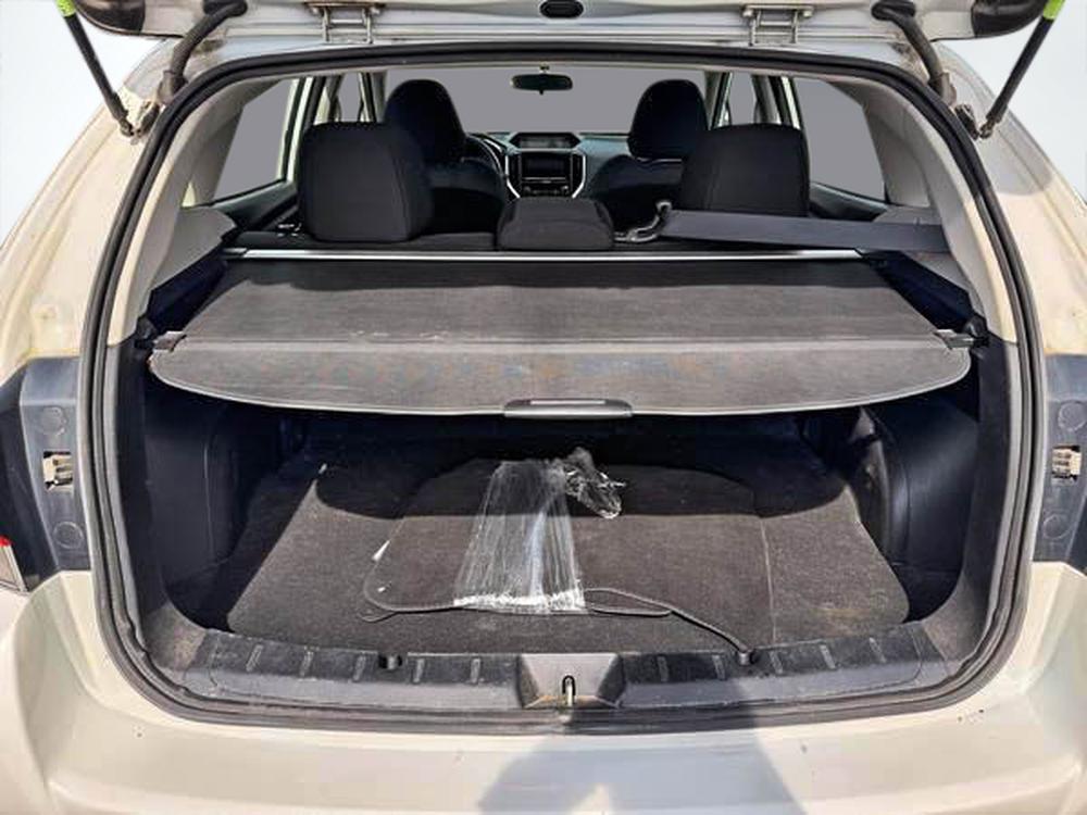 Subaru Impreza 2017 Blanc usage à vendre Subaru Impreza 2017 Blanc usage à vendre