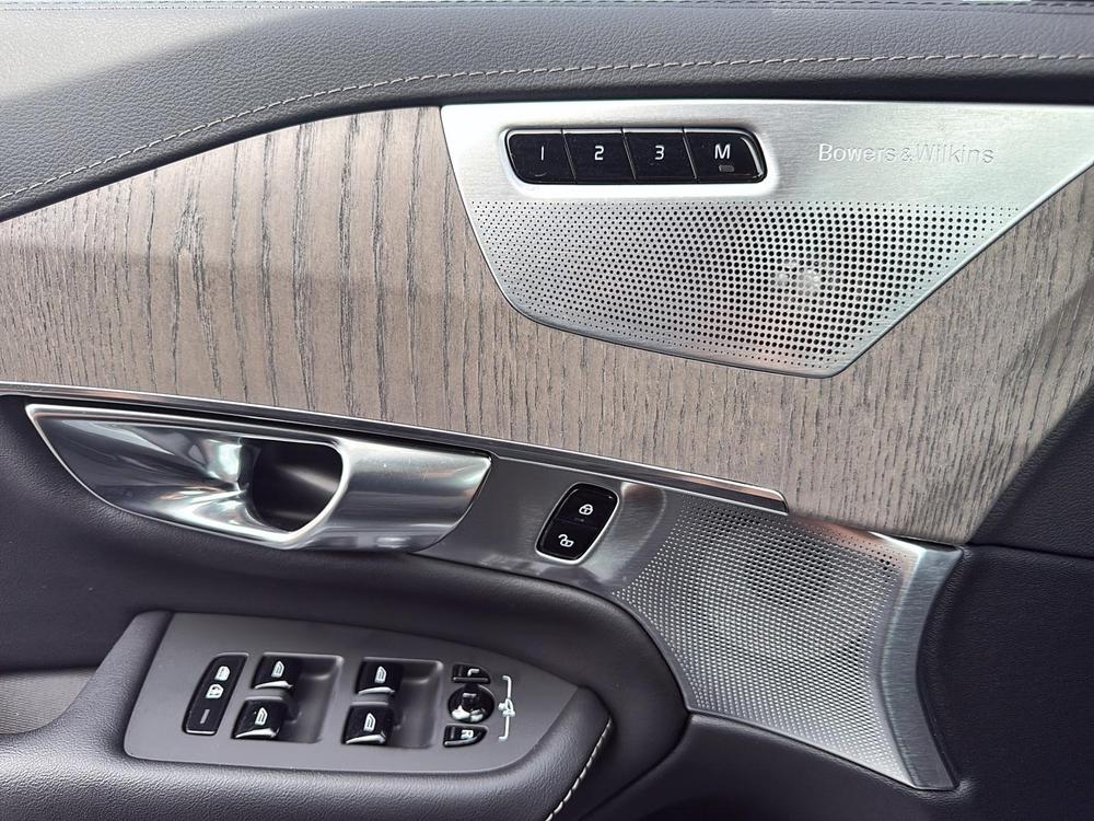 Volvo XC90 B6 ULTIMATE // DARK THEME 2023 d&rsquo;occasion à vendre - 19