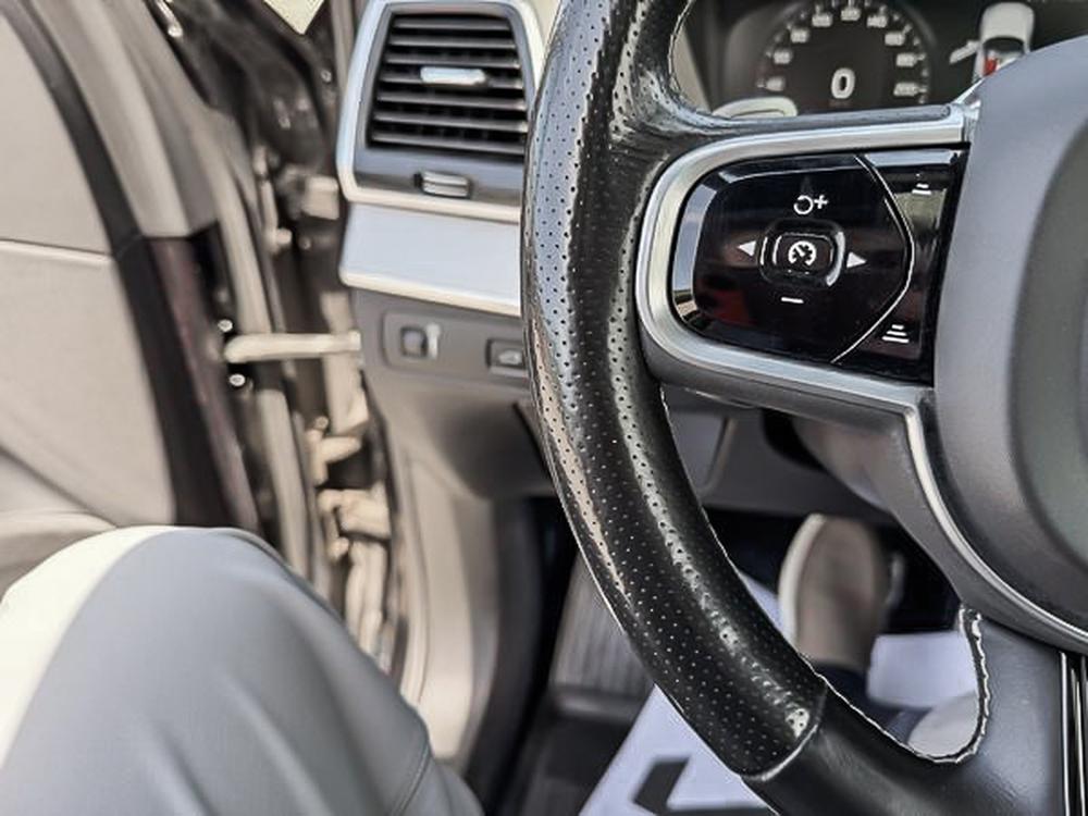 Volvo XC90 T6 R-DESIGN AWD 2019 d&rsquo;occasion à vendre - 21