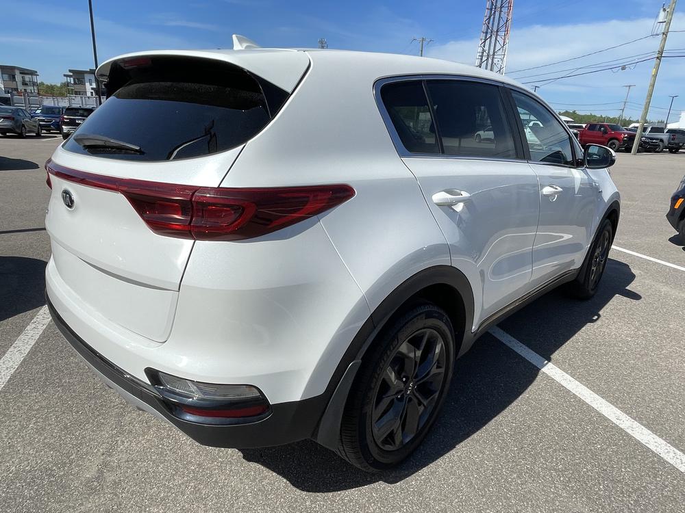 Kia Sportage 2021 Blanc usage à vendre Kia Sportage 2021 Blanc usage à vendre