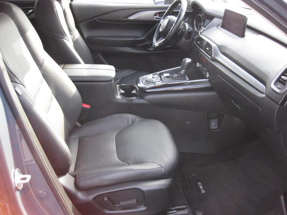 Mazda CX-9 GS 2022 d&rsquo;occasion à vendre - 28
