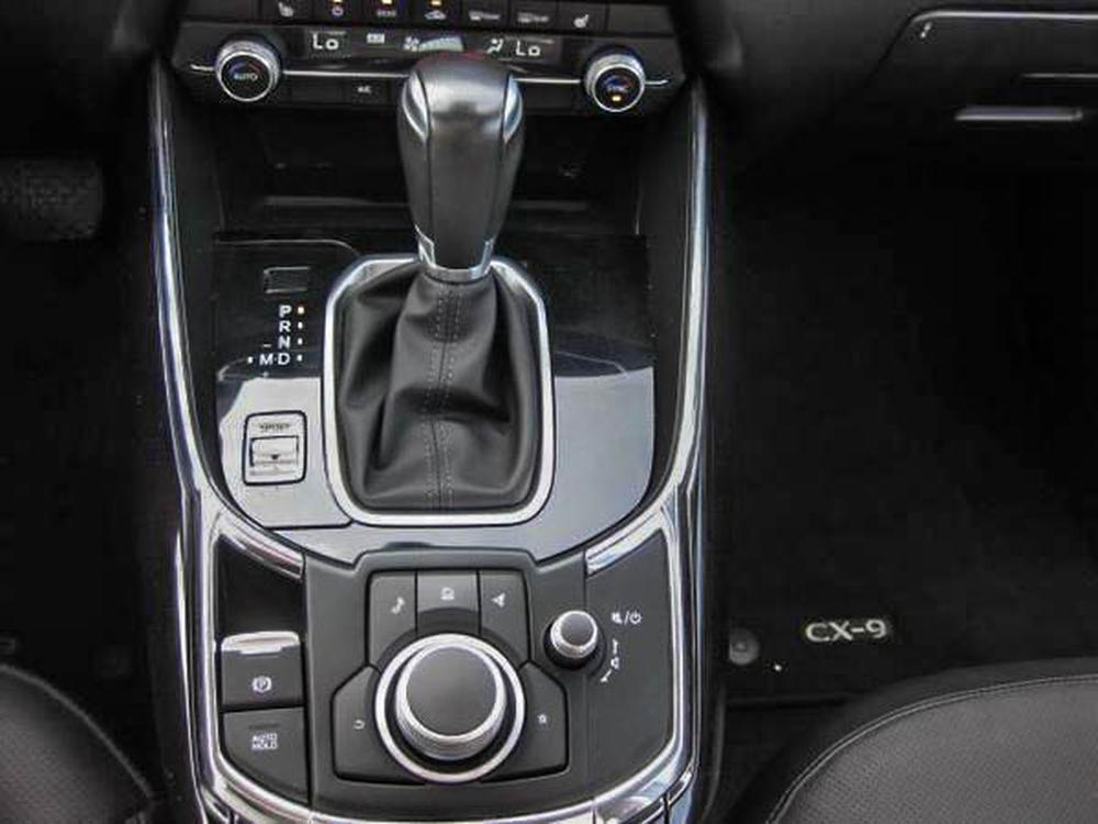 Mazda CX-9 2022 Gris usage à vendre Mazda CX-9 2022 Gris usage à vendre