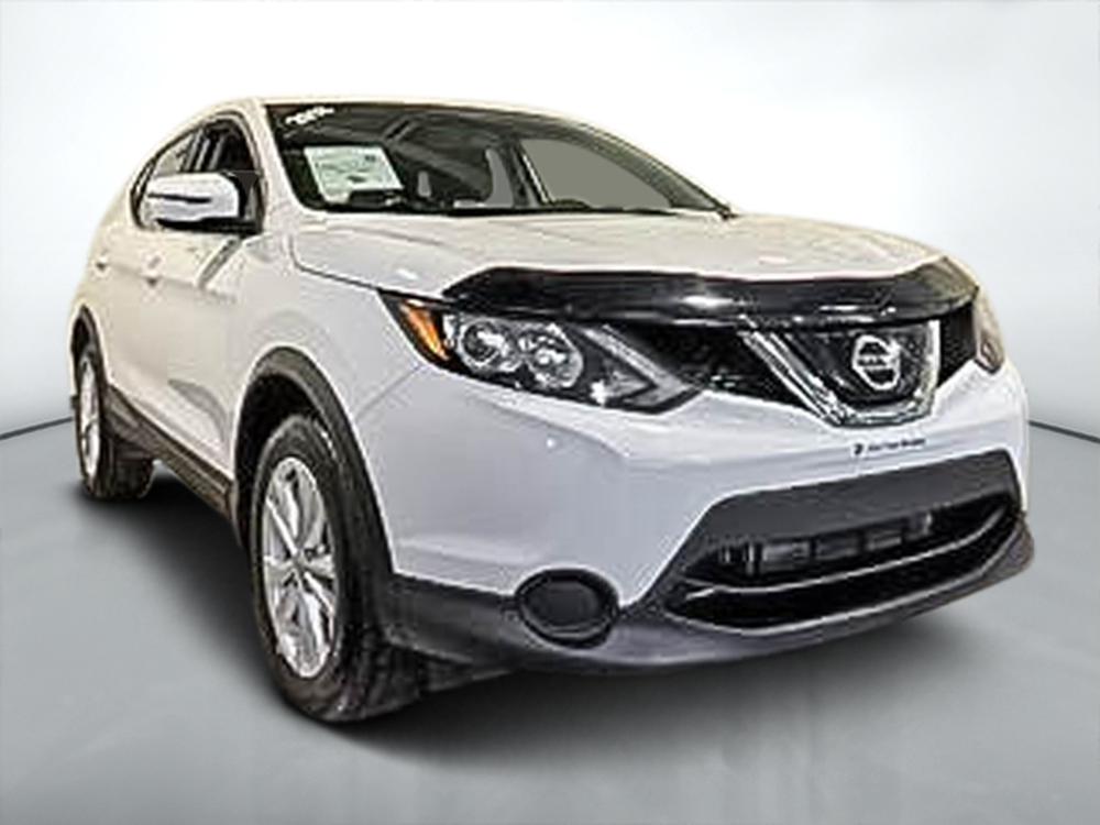Nissan Qashqai S