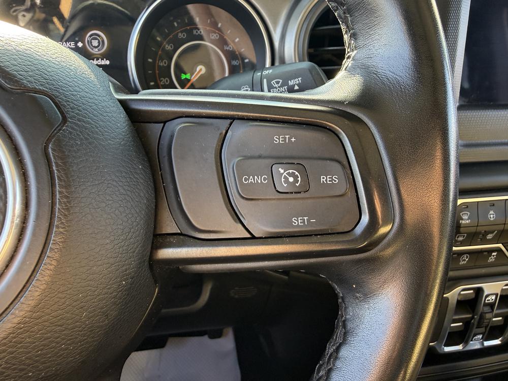Jeep Gladiator SPORT S ALTITUDE 2023 d&rsquo;occasion à vendre - 18