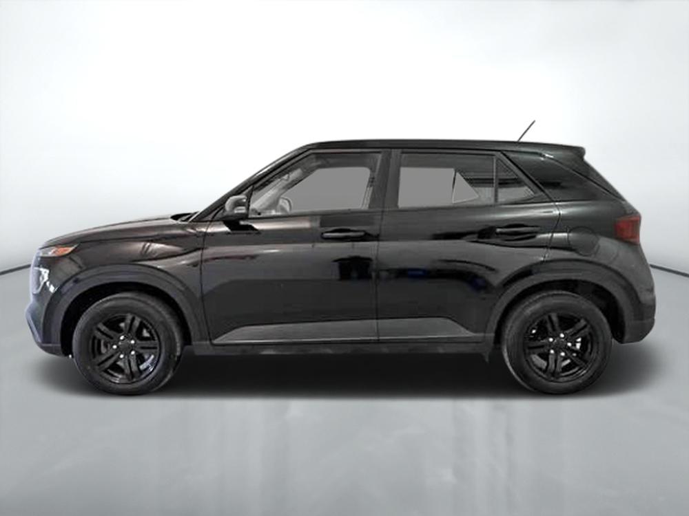 Hyundai Venue Essential 2023 d&rsquo;occasion à vendre - 4
