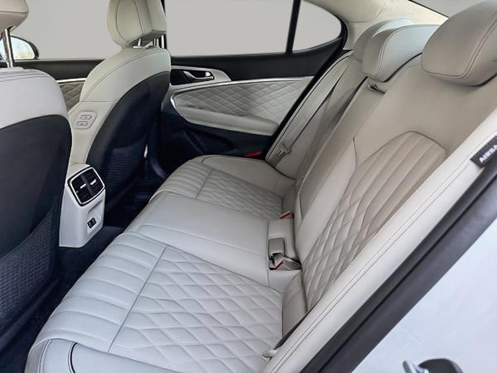 Genesis G70 2.5T PRESTIGE AWD 2025 d&rsquo;occasion à vendre - 30