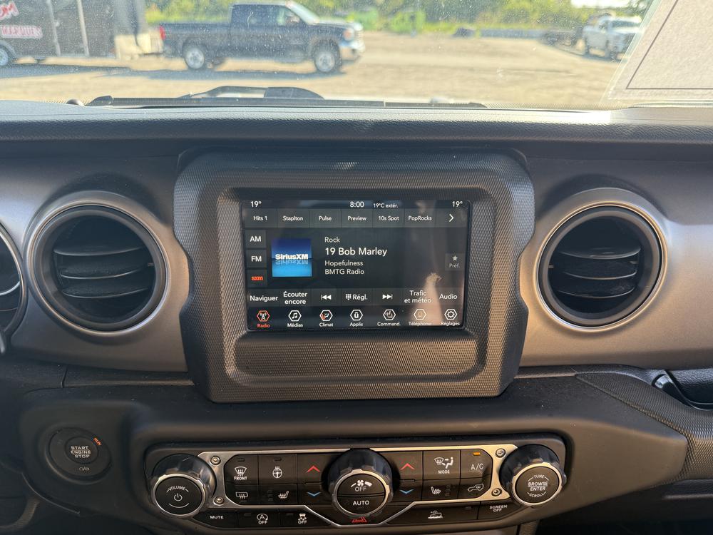 Jeep Gladiator SPORT S ALTITUDE 2023 d&rsquo;occasion à vendre - 23
