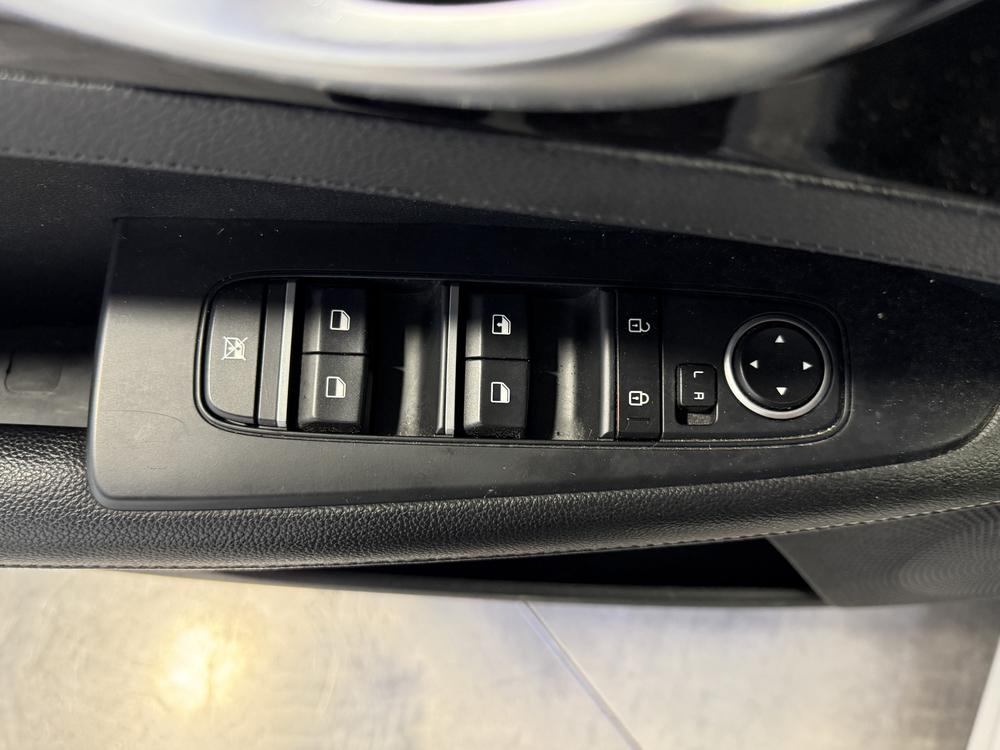 Kia Forte EX 2019 d&rsquo;occasion à vendre - 14