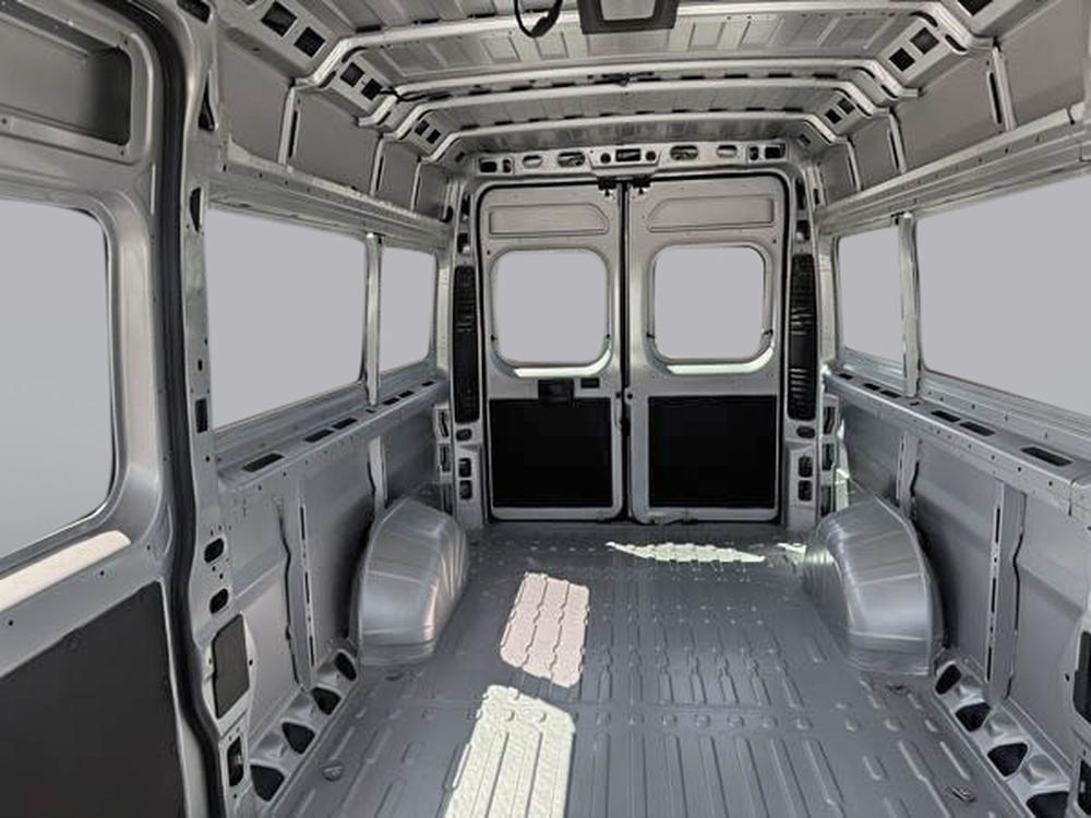 Ram ProMaster fourgon vitré SLT+ 3500 159 po (22H) 2025 d&rsquo;occasion à vendre - 16