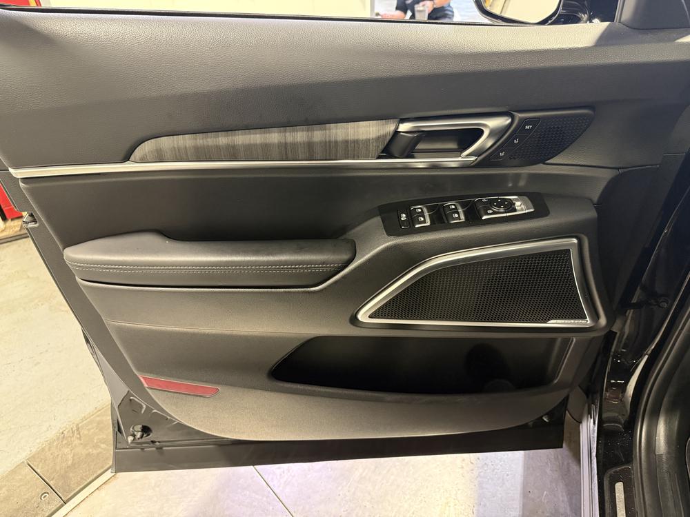 Kia Telluride 2024 Noir usage à vendre Kia Telluride 2024 Noir usage à vendre